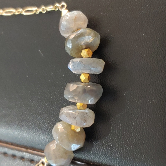 Labradorite Necklace - Picture 5 of 8